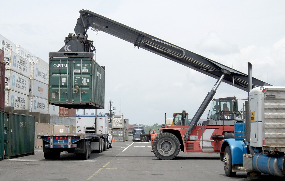 Loading goods in truck