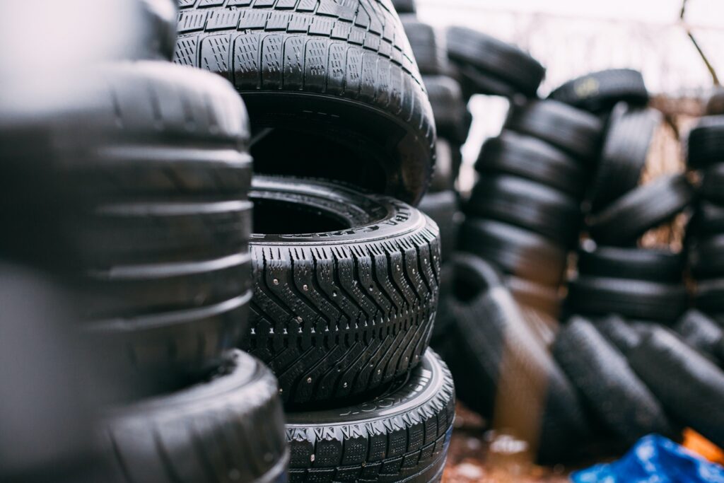 How to dispose of old tyres when replacing them in Australia? Oceanic